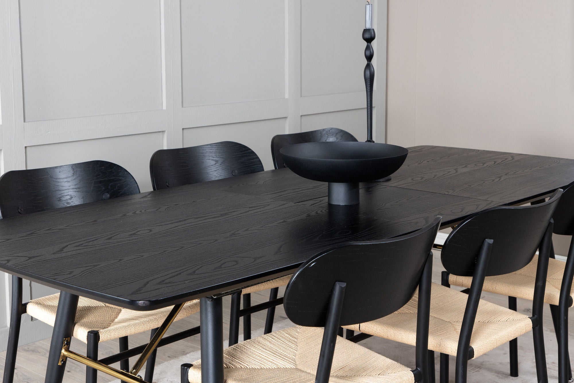 Venture Home Gold Extention bord - 180/220*85*H76 Black Veneer - Black legs - Brass details +Polly Steel Spisebordsstol 2-pack, K/D, Black back light seat _6