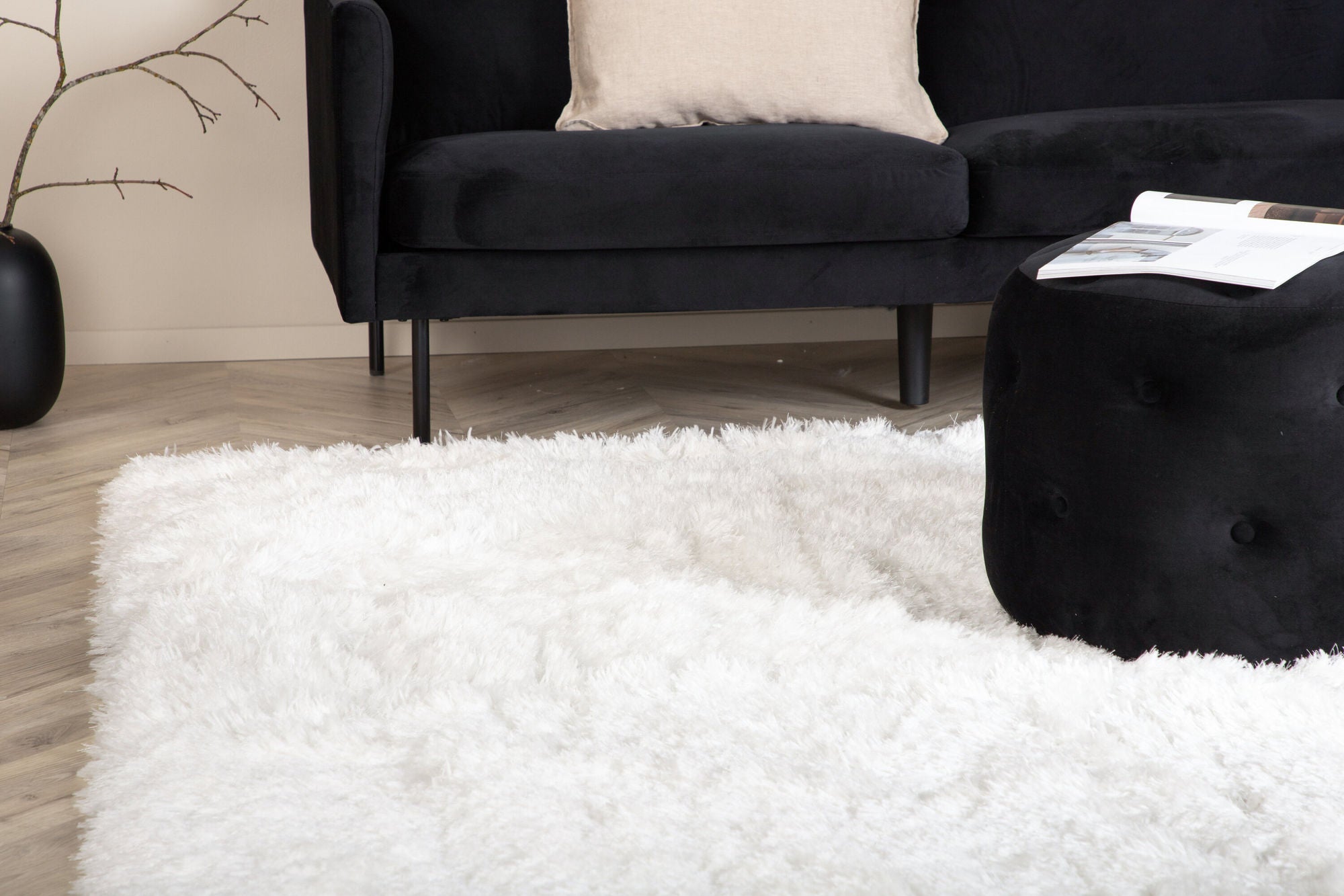 Venture Home Grace Polyester Carpet - 300*300- White