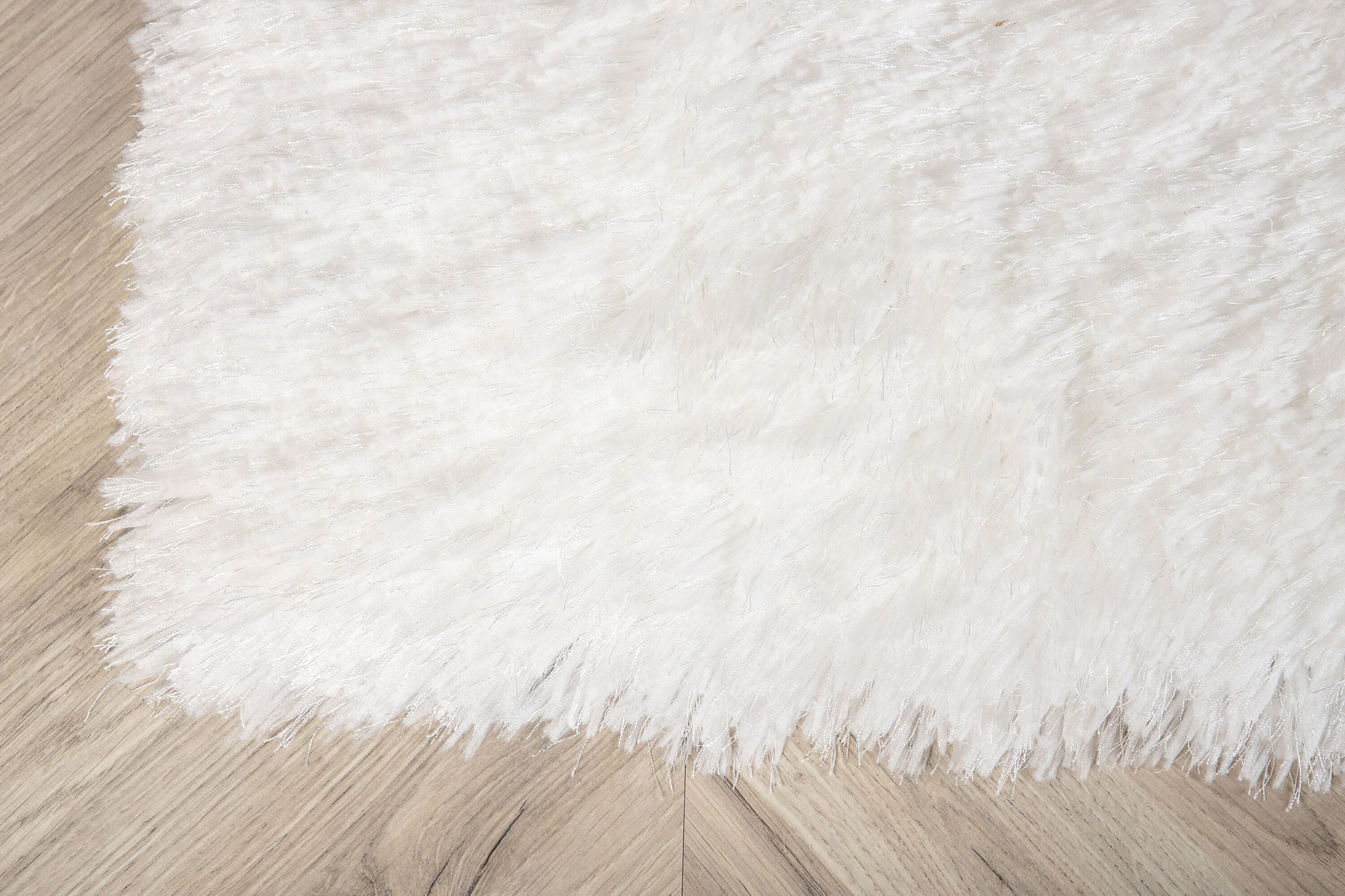 Venture Home Grace Polyester Carpet - 300*300- White